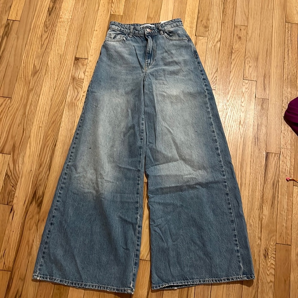 Zara Soft Wide Leg Jean